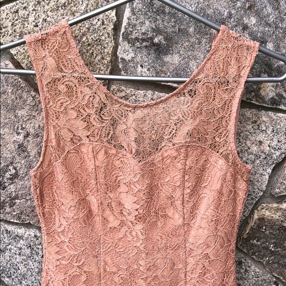 Forever 21 lace formal dress - Picture 3 of 7